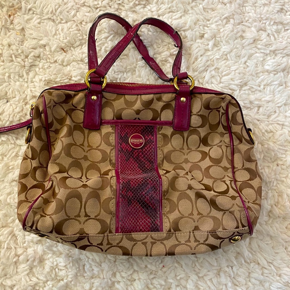 AUTHENTIC COACH PURSE
